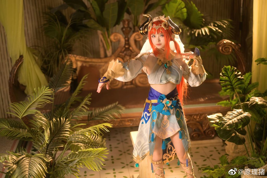 白莉爱吃巧克力 原理猪 古风汉服 (10)