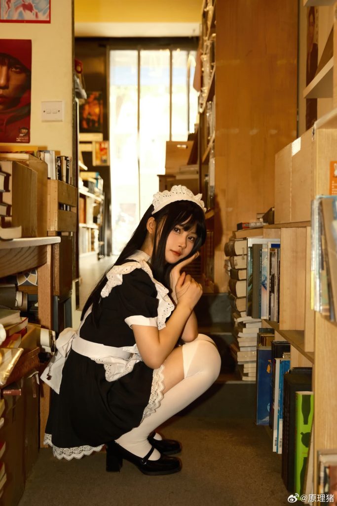 白莉爱吃巧克力 原理猪 打工女仆 (5)