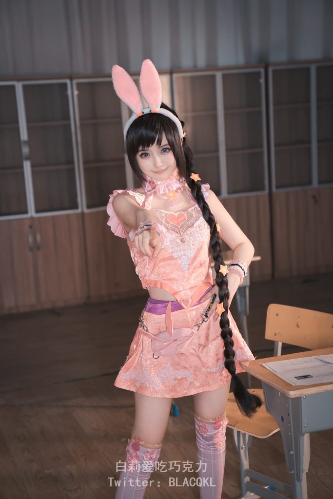 白莉爱吃巧克力 小舞 (3)