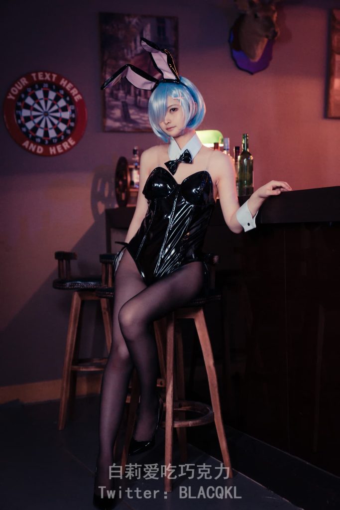 白莉爱吃巧克力 蕾姆兔女郎 (11)