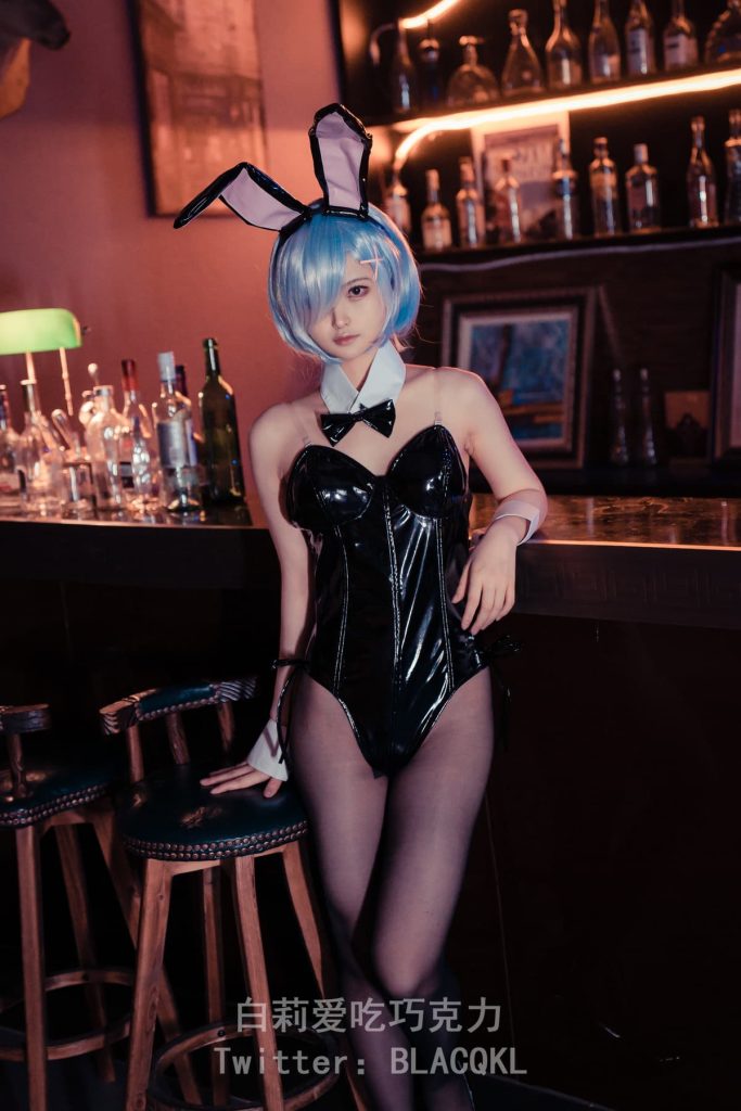 白莉爱吃巧克力 蕾姆兔女郎 (12)