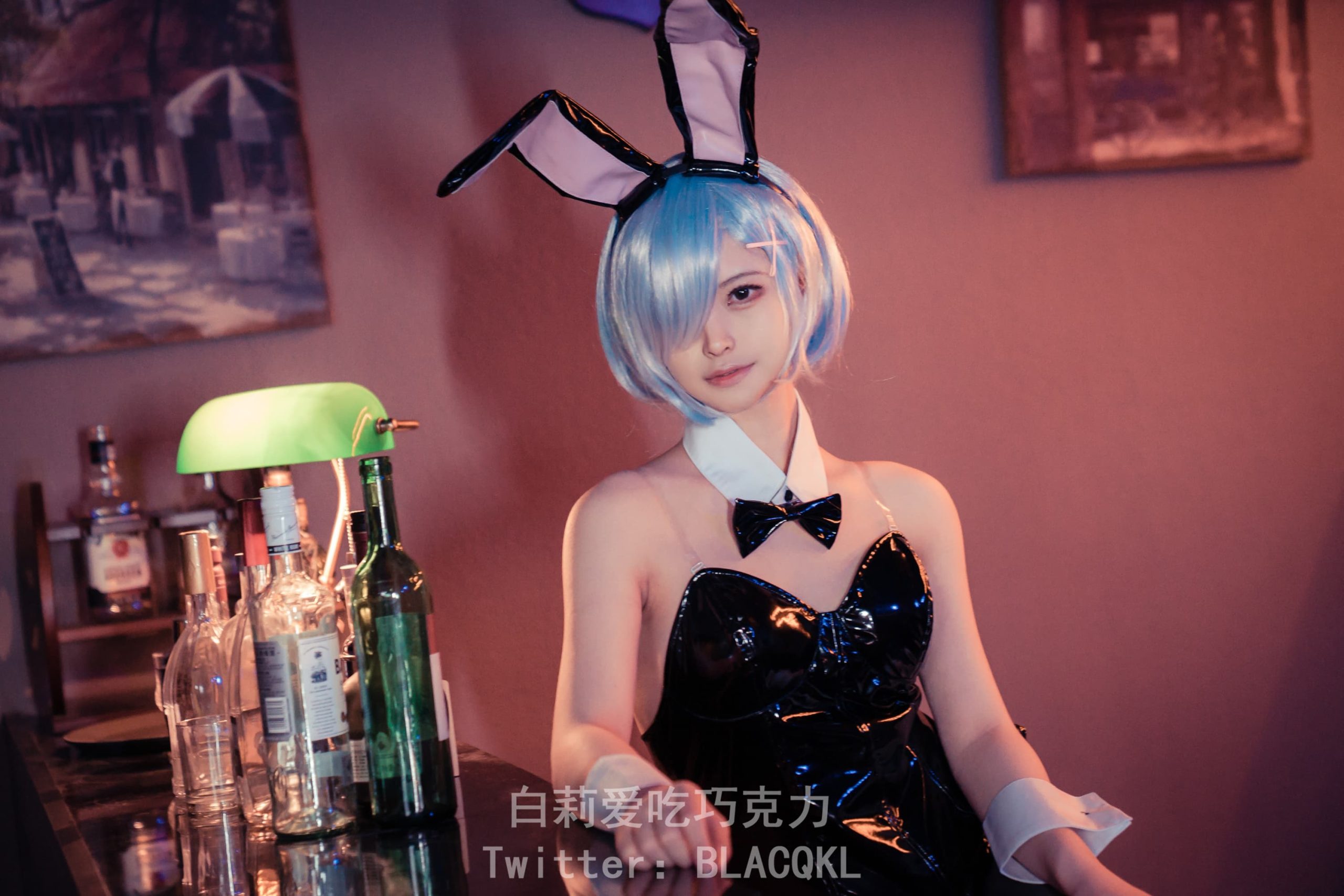白莉爱吃巧克力 蕾姆兔女郎封面